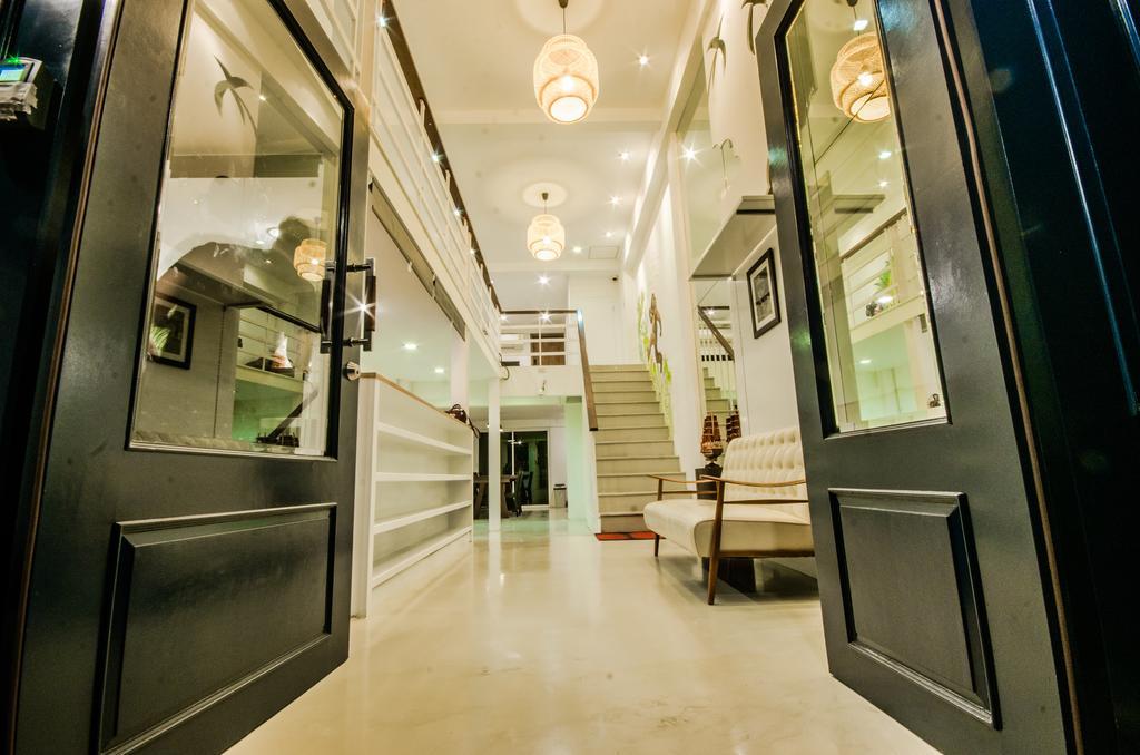 Pier 49 Hostel Bangkok Extérieur photo