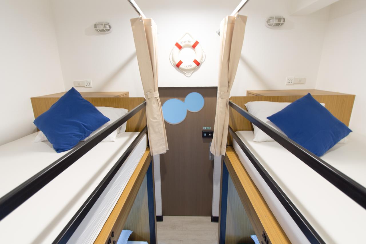 Pier 49 Hostel Bangkok Extérieur photo